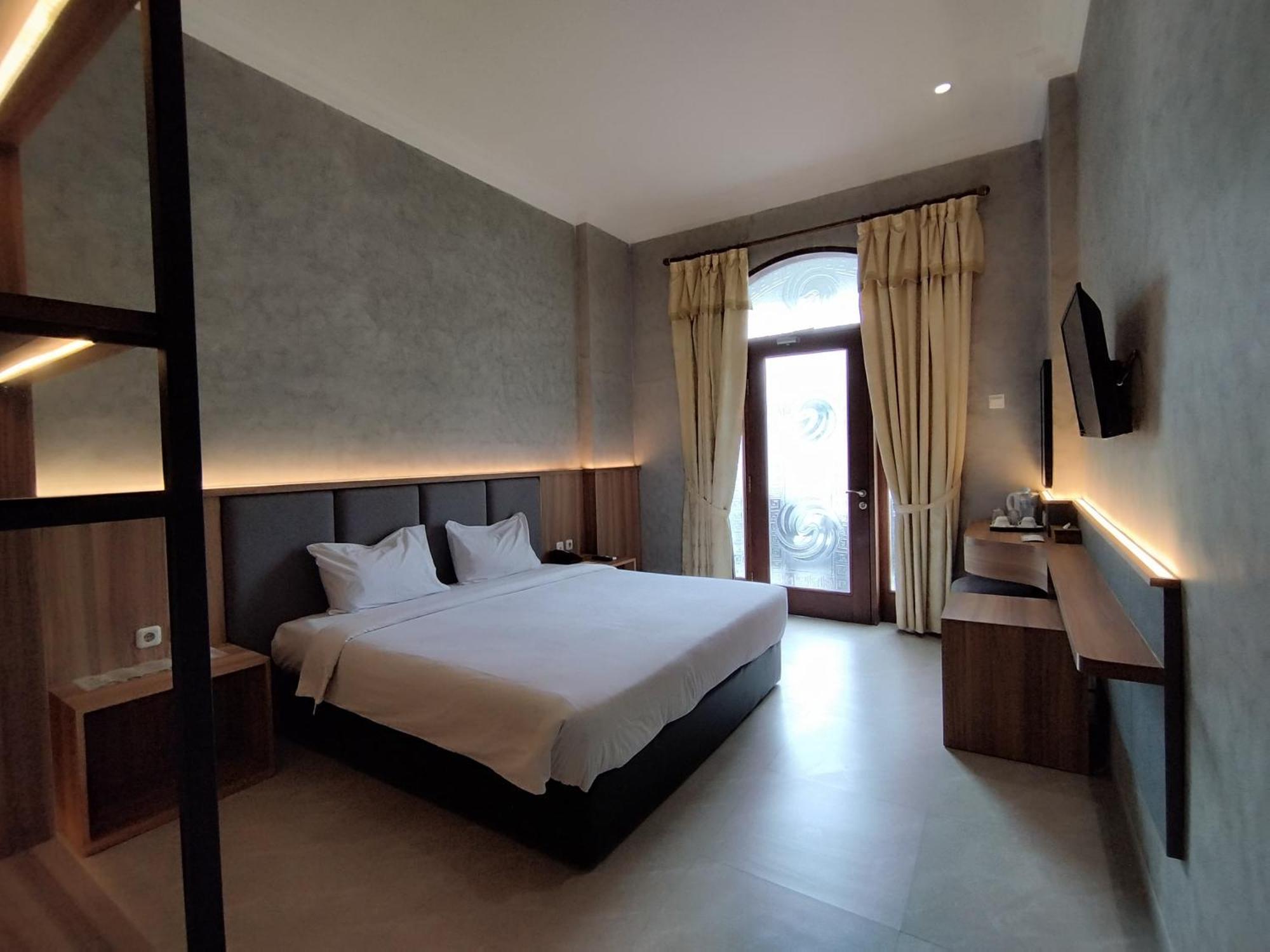 The Grand Palace Hotel Malang Eksteriør bilde