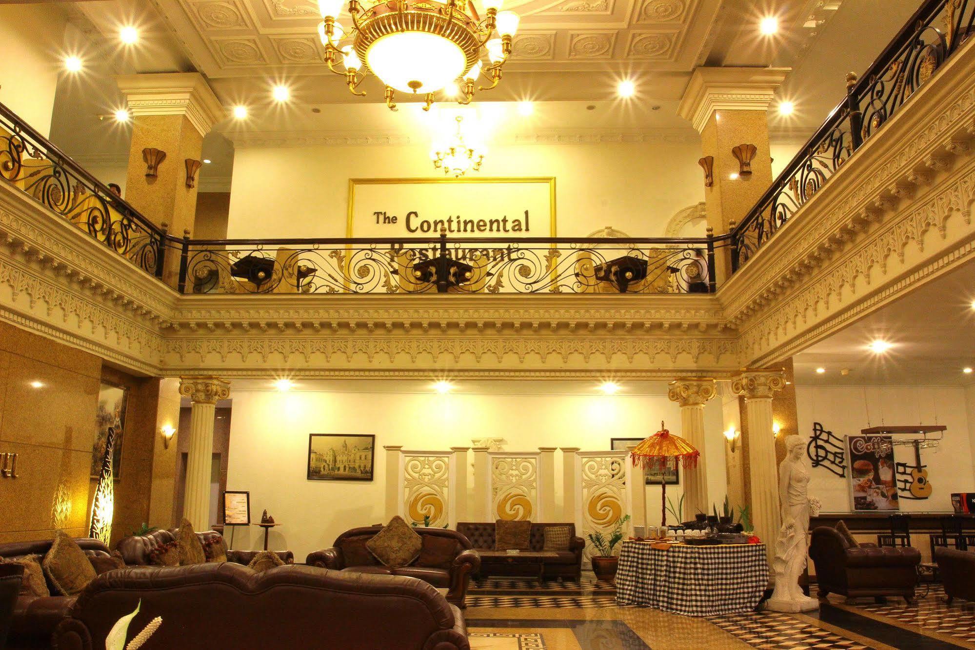 The Grand Palace Hotel Malang Eksteriør bilde